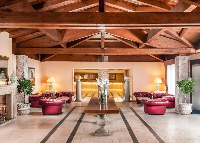 מלון Sheraton Parco De Medici 4*